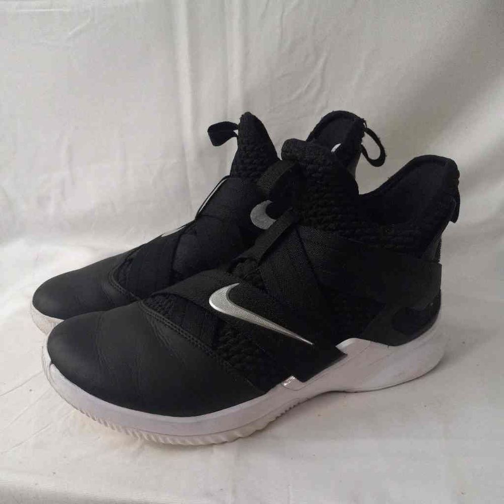 Nike Lebron Soldier 12 TB Black'‎ Mens Sneakers size 9.5 Shoes Basketball NBA